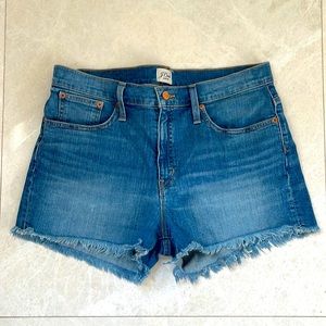 J CREW SZ 31 shorts